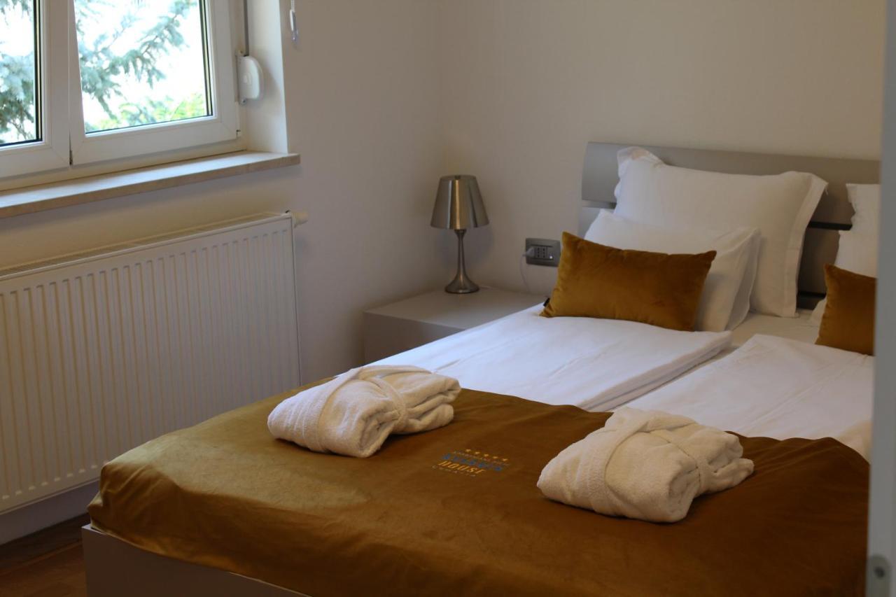 Apartmani Bilic Kastav Esterno foto
