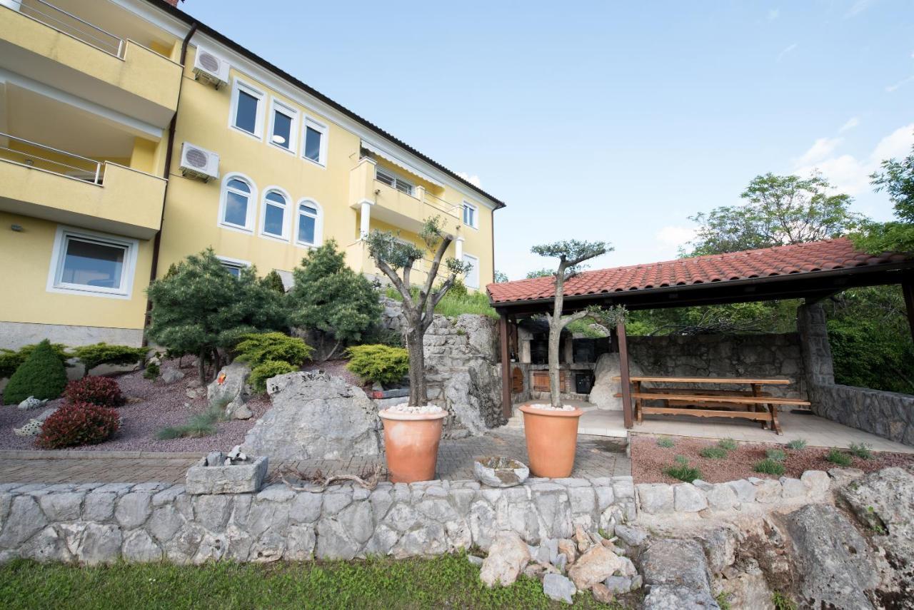 Apartmani Bilic Kastav Esterno foto